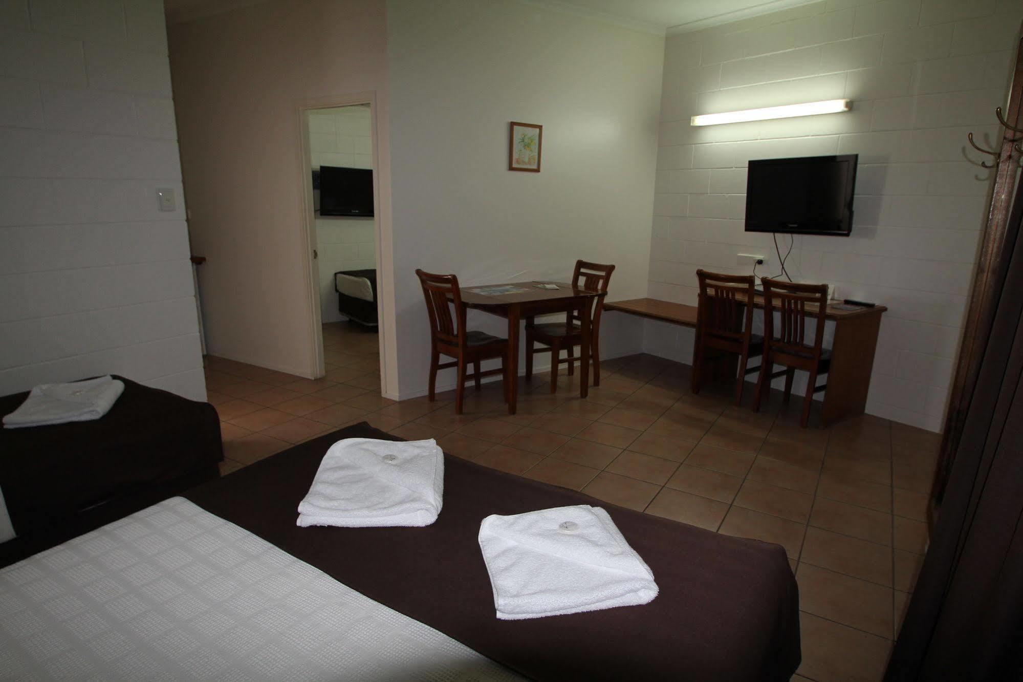 Colonial Rose Motel Townsville Luaran gambar